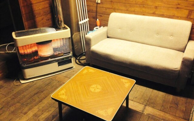 Yado Retro House Ginza Asahikawa - Hostel