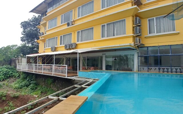 Lake View Resort