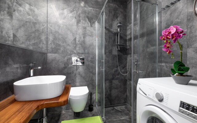 Beautiful Home in Medulin With 2 Bedrooms and Wifi