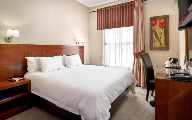 Protea Hotel by Marriott Pretoria Hatfield