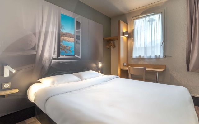 B&B HOTEL Châteauroux Aéroport