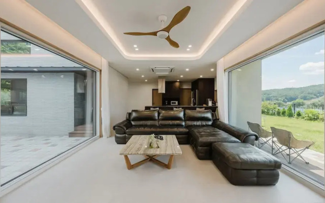 Just Spring, Daebudo