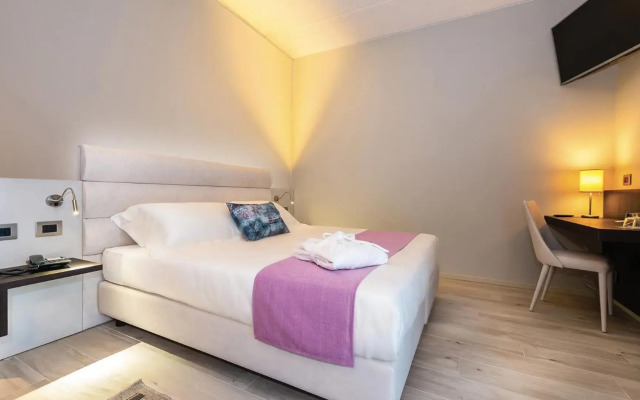 Vision Hotel