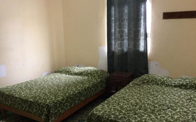 OYO Hotel Edén