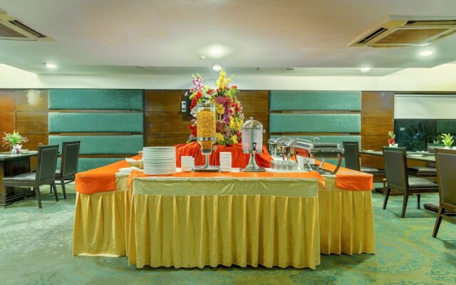 Gis Select Banjara Hill