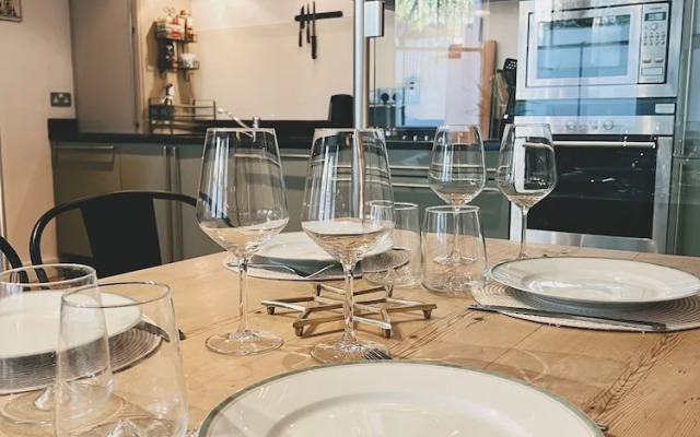 Stunning Victorian Mansion Apartment