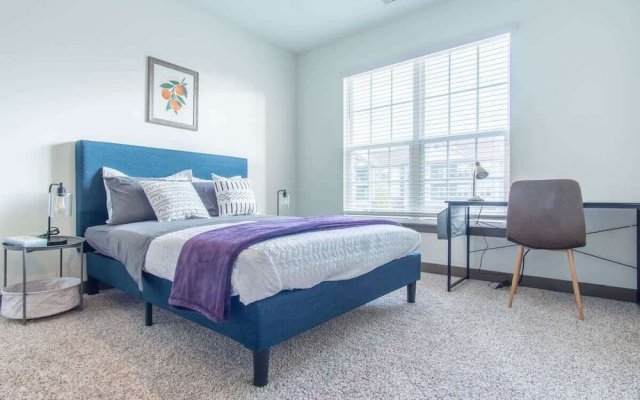 Boulevard Stays - Hurstbourne