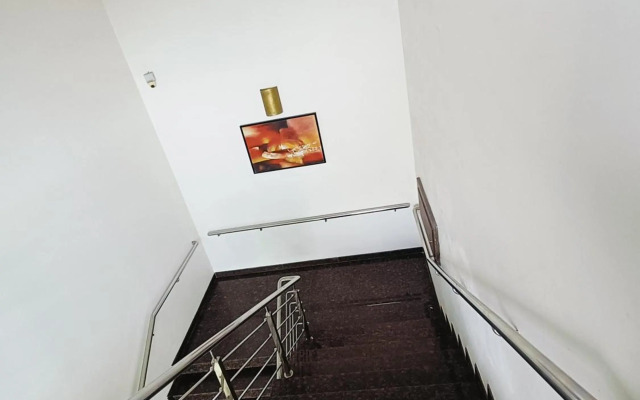 Holiday Residency