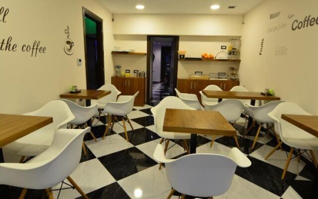Kyani Akti Hotel