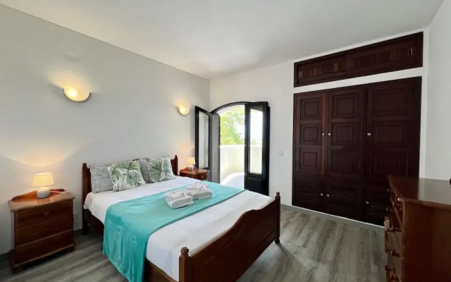 Carvoeiro Ocean Breeze by Homing