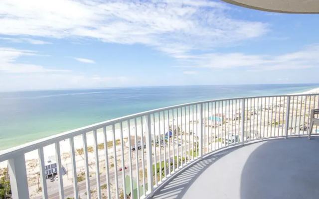 Bel Sole Penthouse 1801 - 4 Br condo