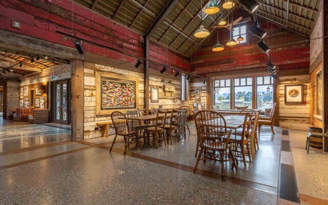 Headwaters Glenorchy Eco Lodge