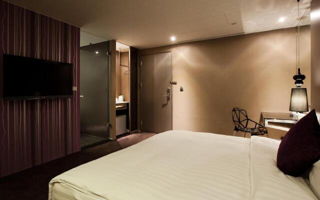 Green Hotel