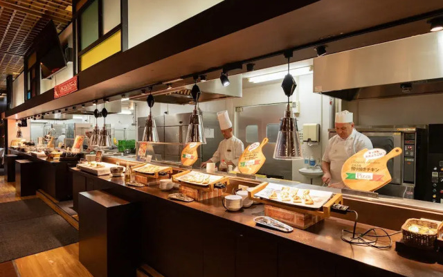 Ooedo Onsen Monogatari Minoh Kankō Hotel