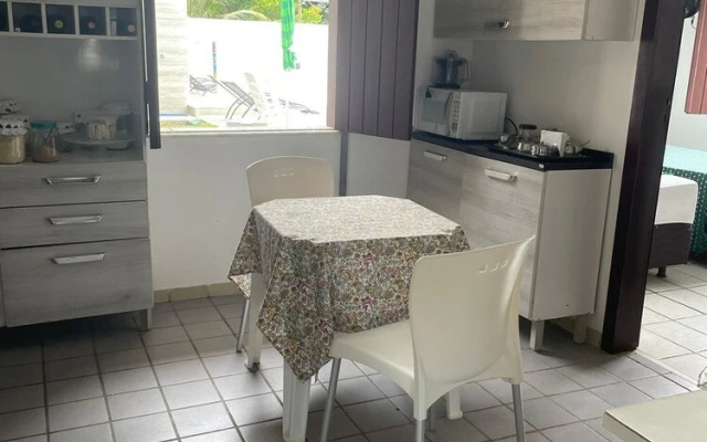 Quarto cama queen ar condicionado