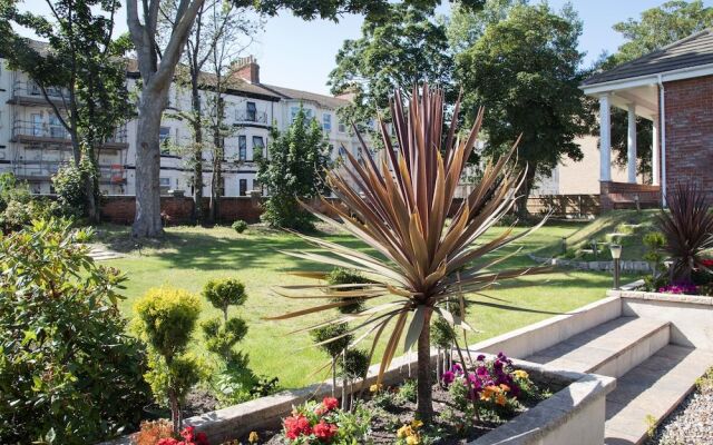 Remaotel Seafield Court Apartments