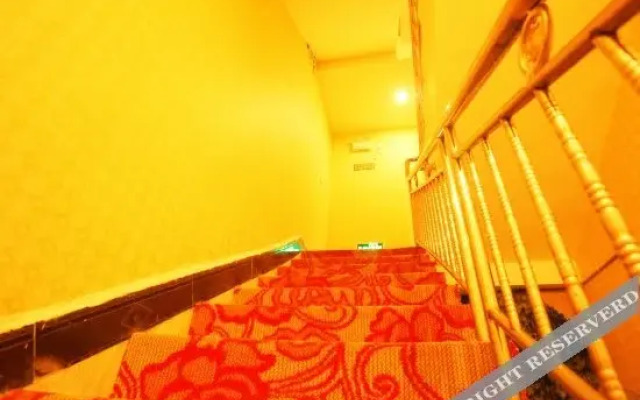 Yueyang Business Inn