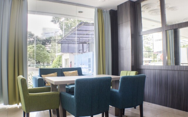 ZEN Rooms Grogol