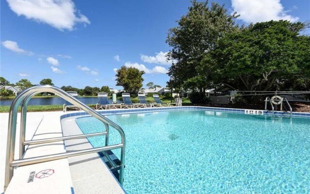 L'Atrium 2779 - Two Bedroom Home