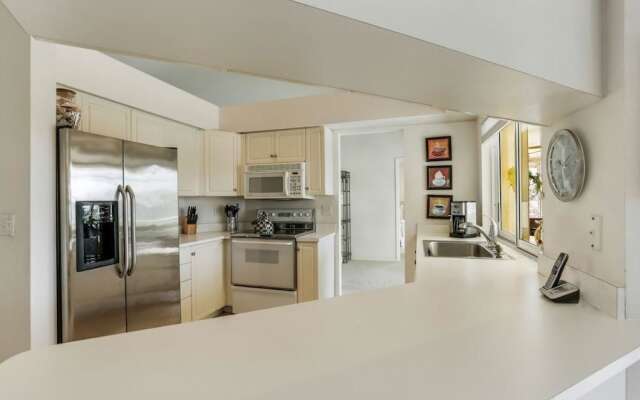 Plantation Court Home