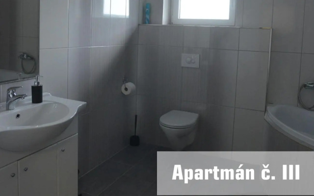 Apartmány U koupaliště