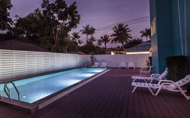 Maenam Bay Resort