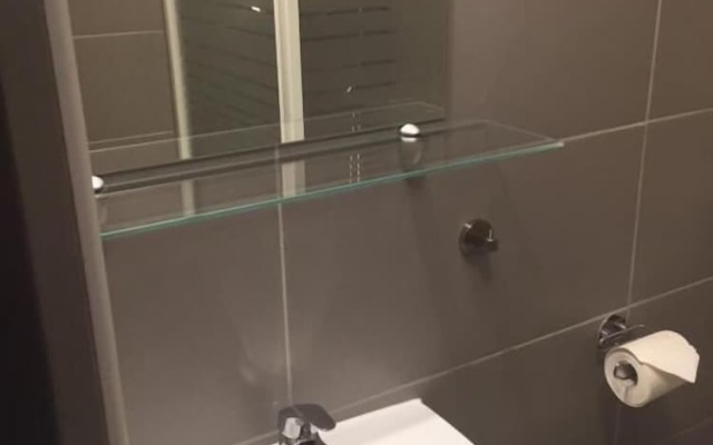 Hotel P&P V-V UG