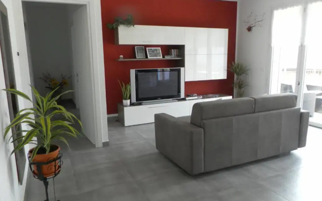 Welcome Home Apartment