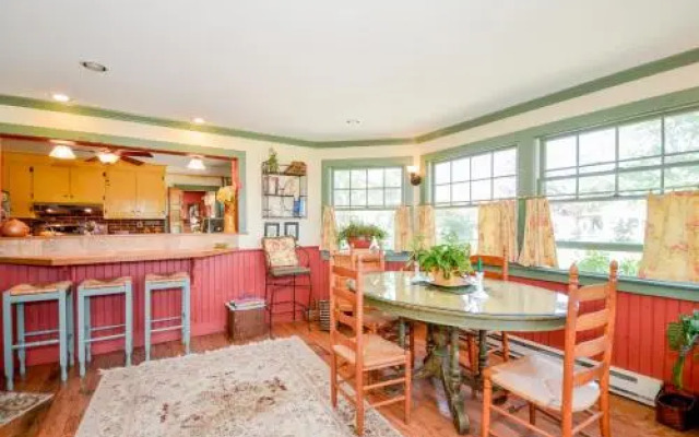 Cranberry Gardens Inn