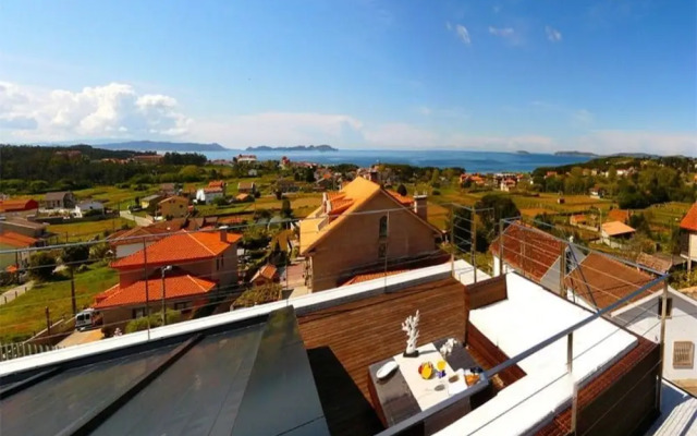 Sanxenxo 101120 5 Bedroom Villa By Mo Rentals