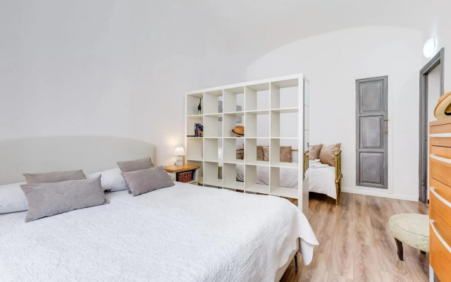 One bedroom appartement with city view and wifi at Roma