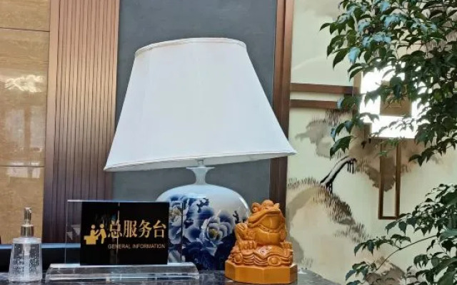 Shengtong Hotel