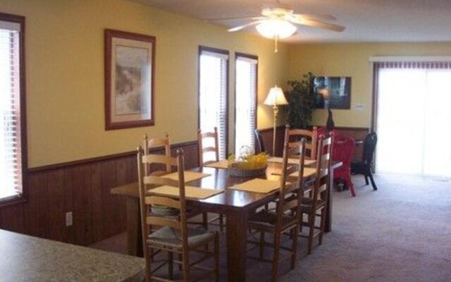 5 O'Clock Somewhere - 4 Br Home