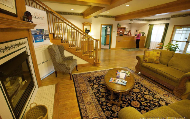 Lancaster Inn and Suites