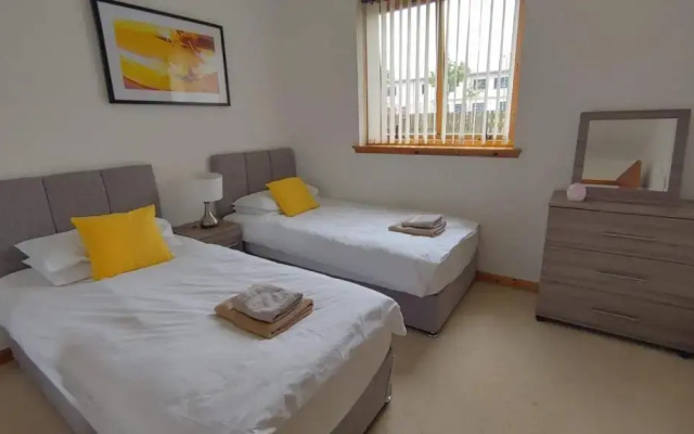 Superb 2 Bedroom Flat