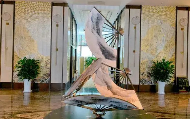 Qiangrong International Hotel