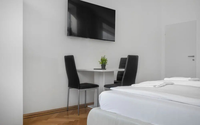 Perfect 7BR Stay Near Hauptbahnhof