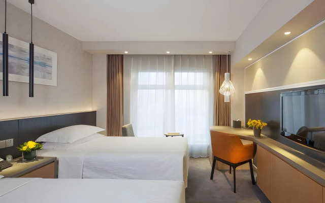 Beijing Landmark Hotel