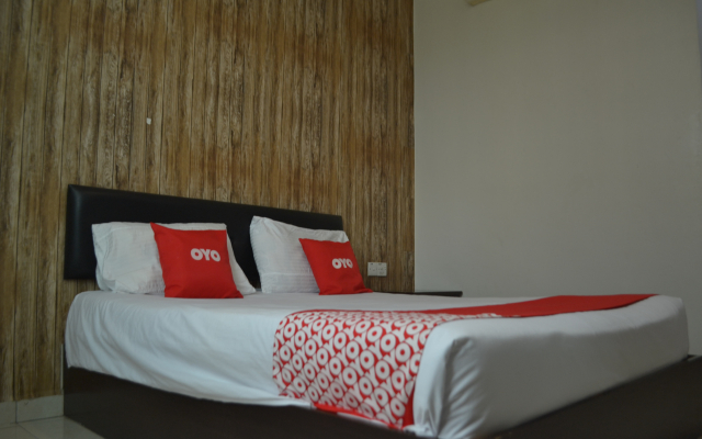 OYO 89715 CK Hotel