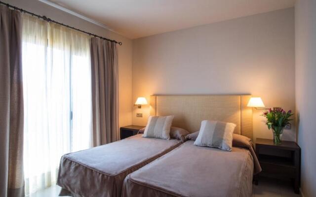 Apartamentos Sant Jordi Montbrio