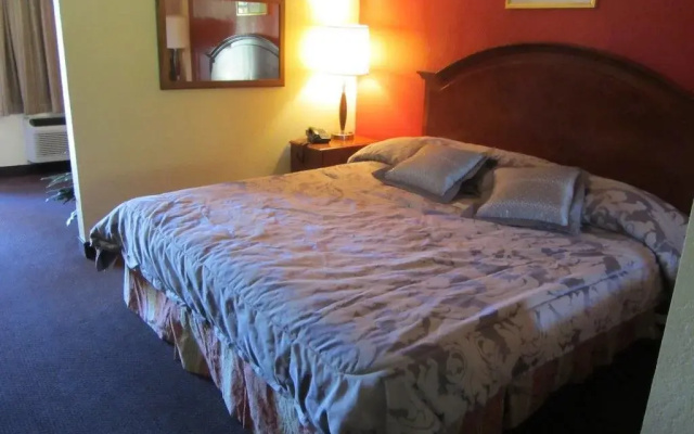 Best Classic Inn & Suites