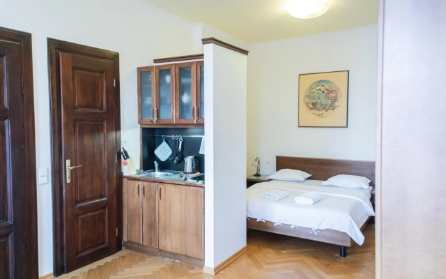 Residence Thunovska 19