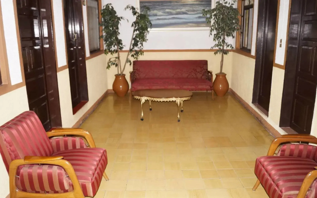 Hotel Colonial