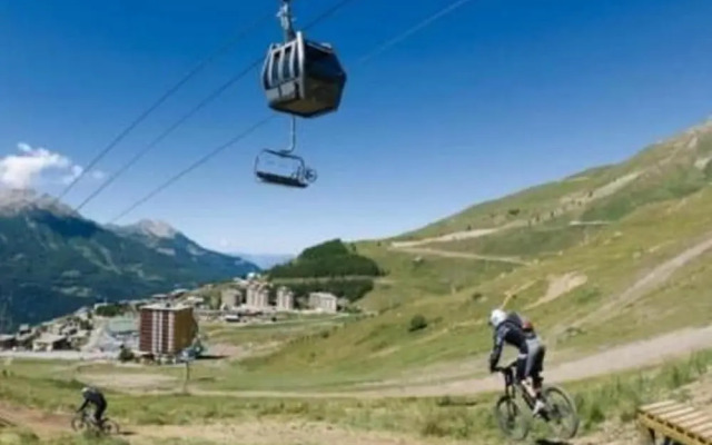 Apartment in Orcieres With Heated Pool