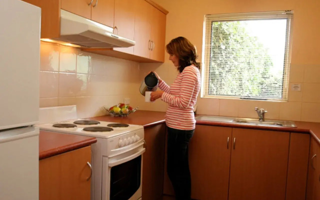 Elphin Motel & Serviced Apartments