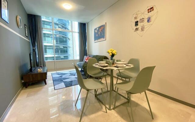 Sky Suite KLCC by Summer