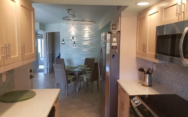 Steve's Bonita Beach Club Condo