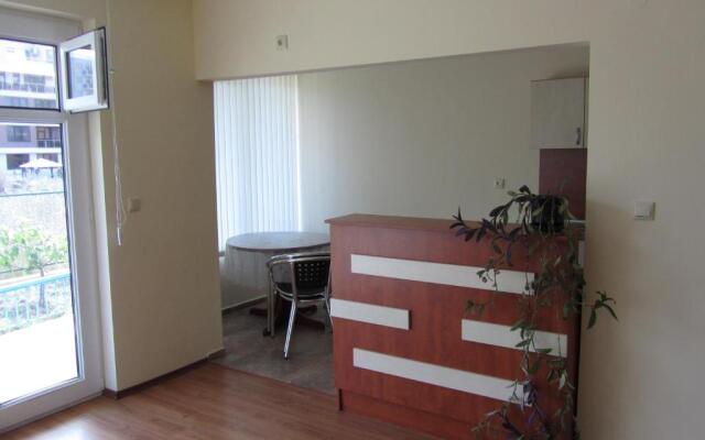 Lilia Guest House