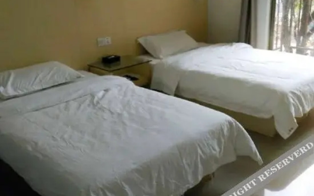 Junyi Hotel (Weizhou Island)