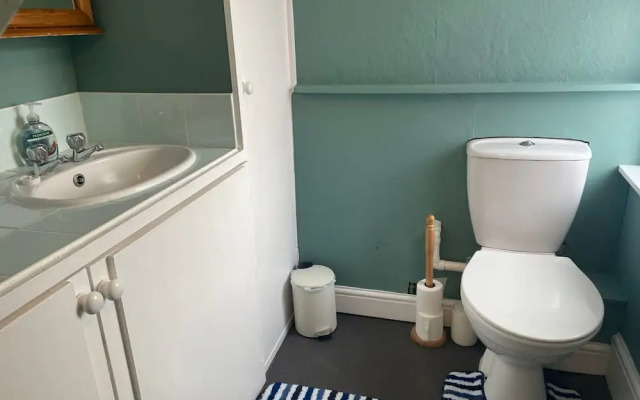 Large Family Getaways Metres From the Beach
